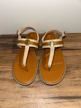 Giani Bernini Nayellir Tan & Cream Woven T-Strap Sandals